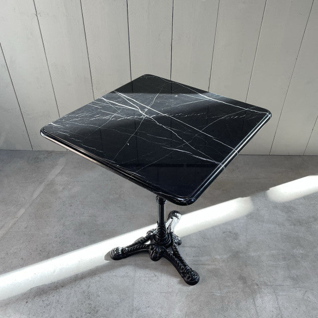 TABLE BISTROT SQUARE MARBRE BLACK